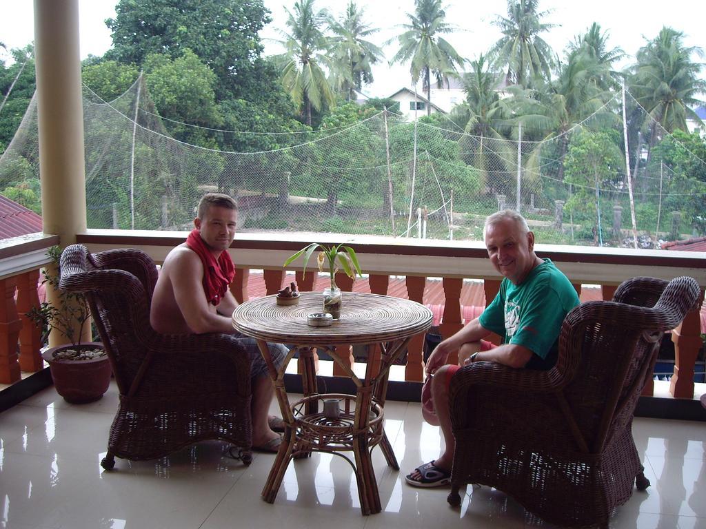 Sinan Guesthouse Sihanoukville Exterior foto