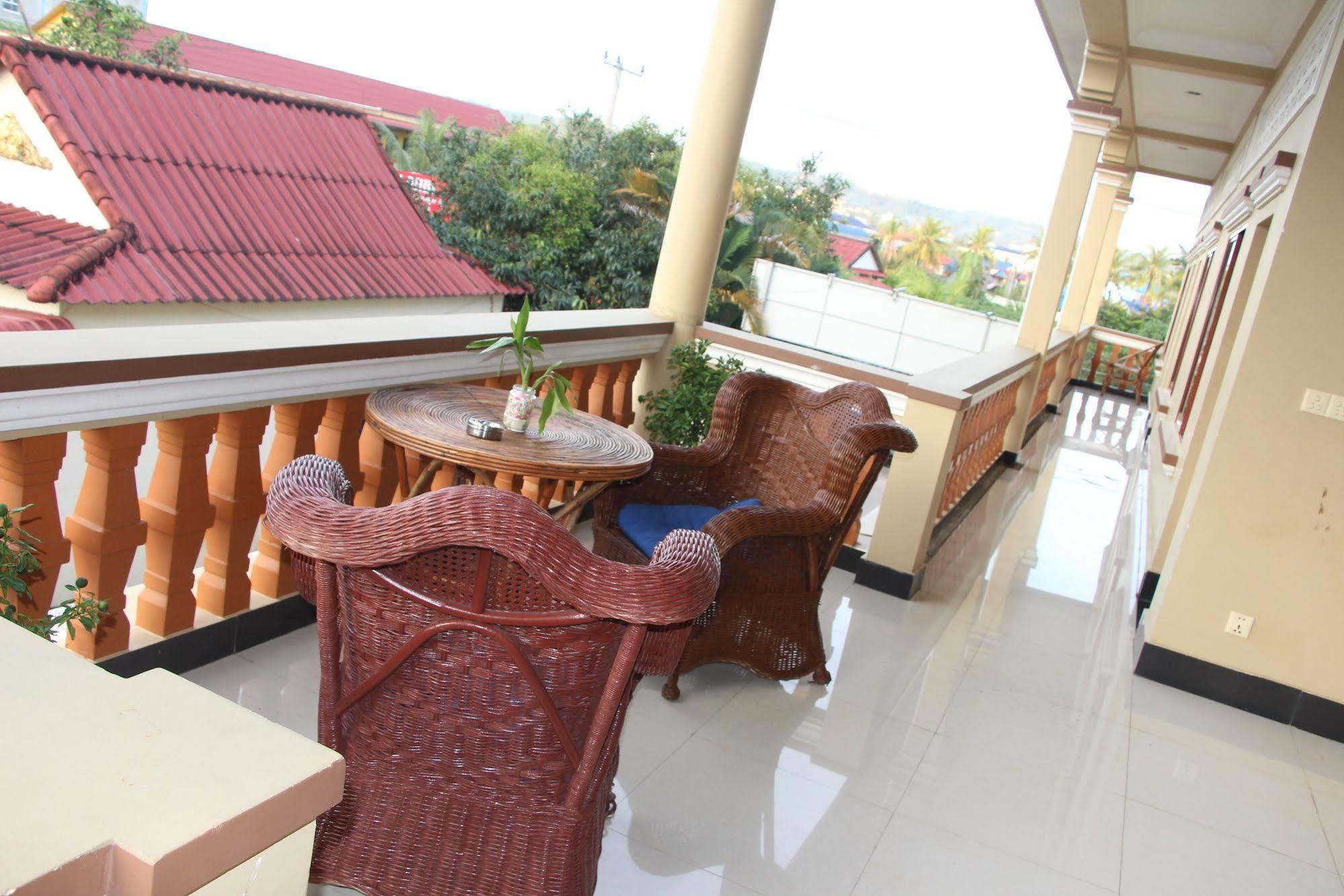 Sinan Guesthouse Sihanoukville Exterior foto
